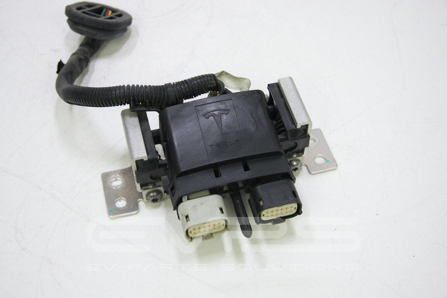 Tesla Model S 2012-2016 OEM High Voltage Rapid Support Signal Plug 1003311-00-C