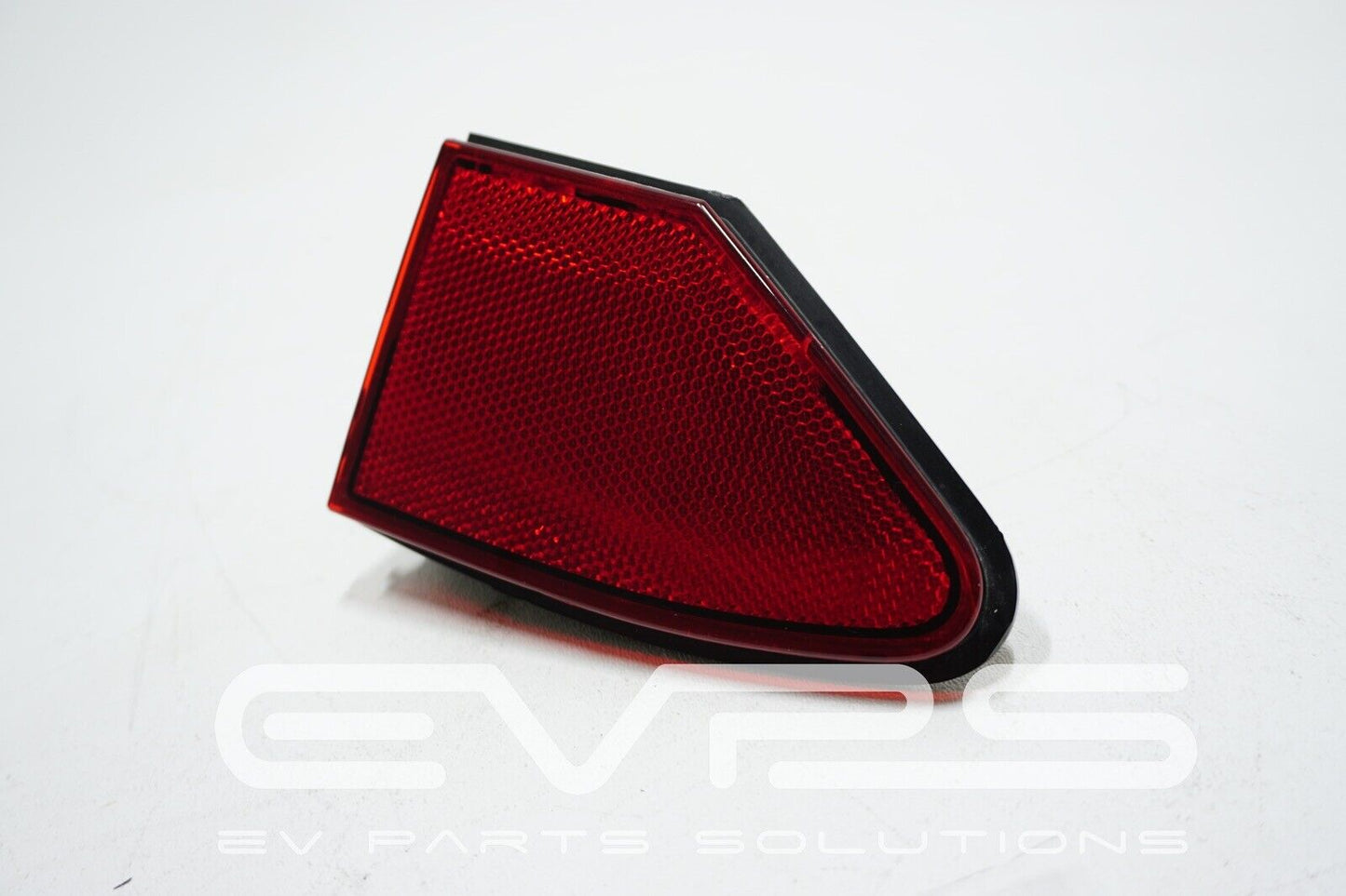 Tesla Model S (2016-2021) OEM RH Tail Light Reflector 1022421-00-C