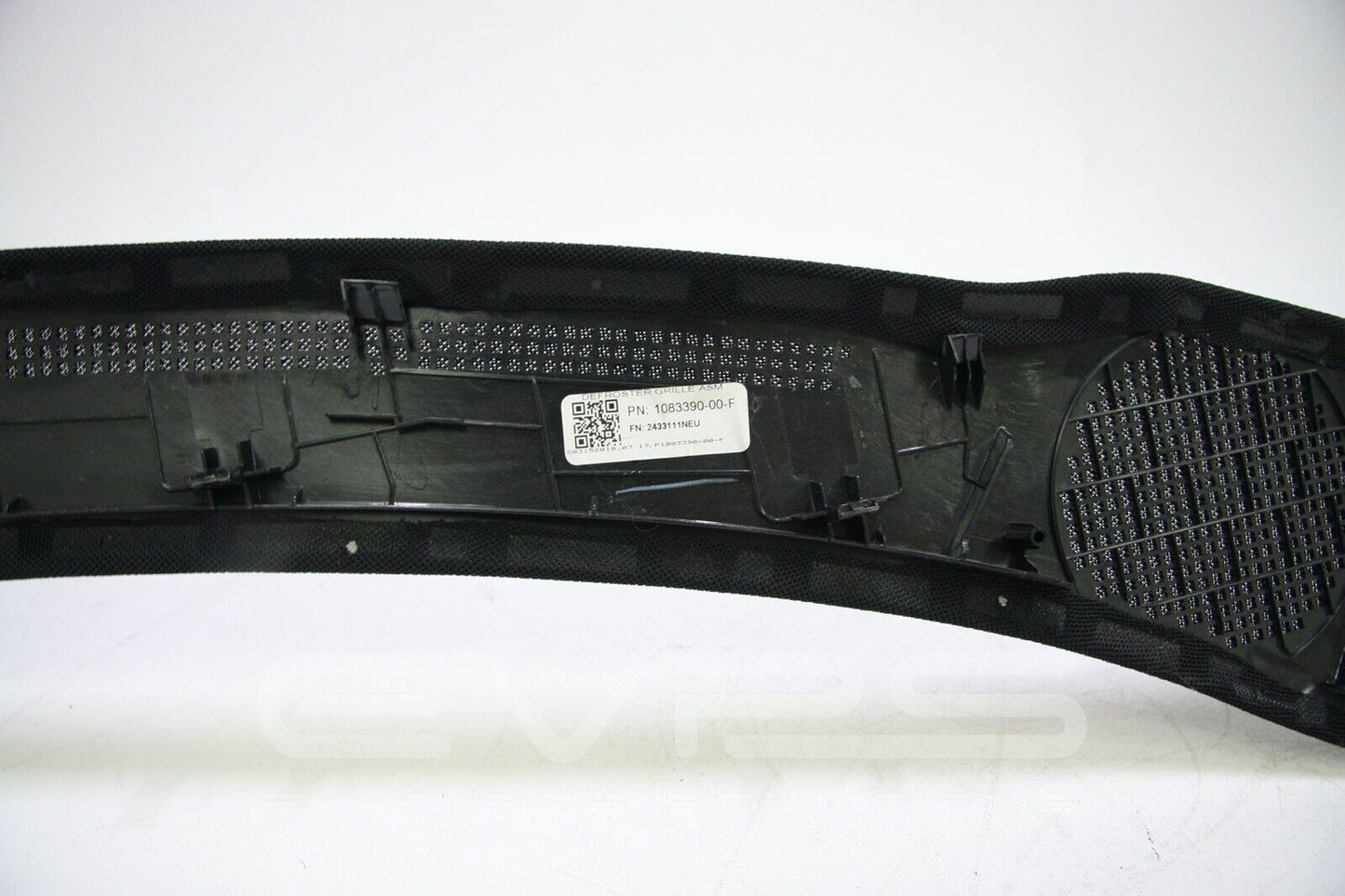 Tesla Model 3 2017-2022 OEM Instrument Panel Grill Speaker Trim 1083390-00-F