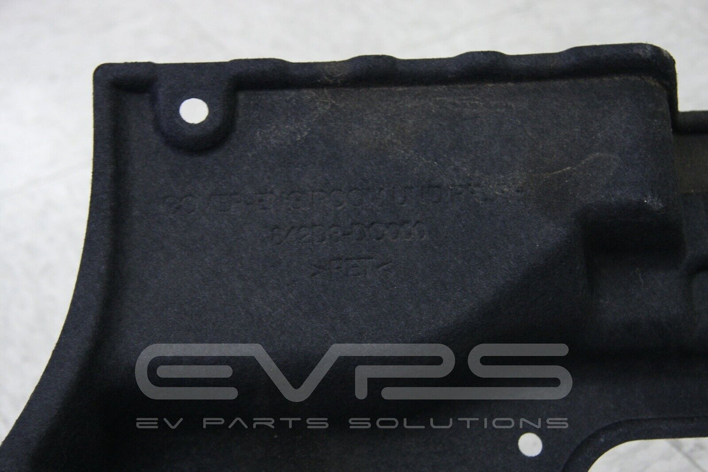 2024 Kia EV9 OEM Right Hand RH Under Cover Trim 842D3-DO000