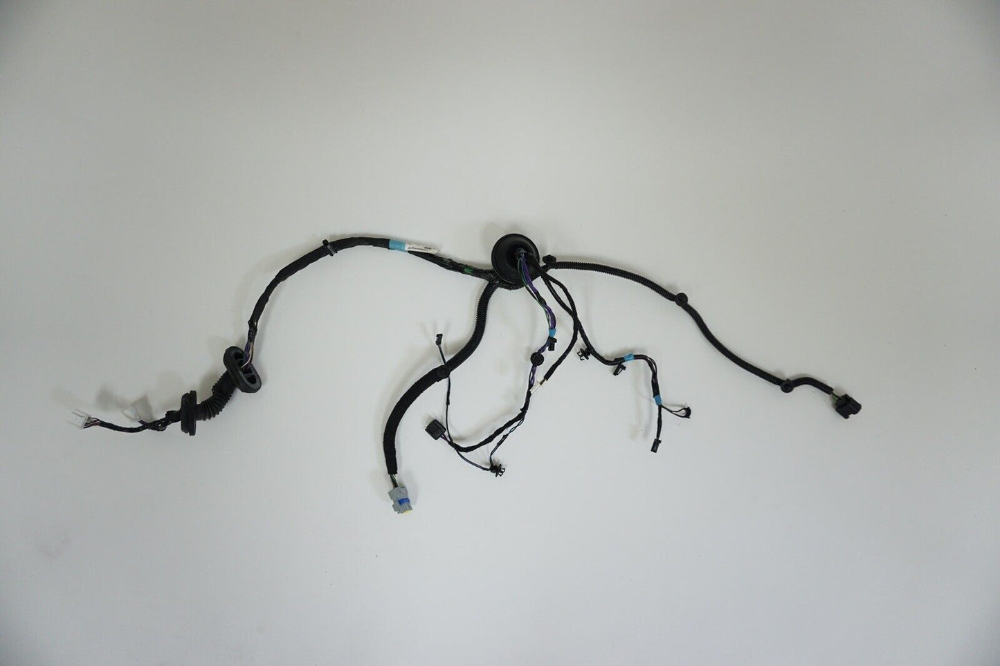 Tesla Model S (2012-2017) OEM LH Rear Door Wiring Harness 1004425-00-M