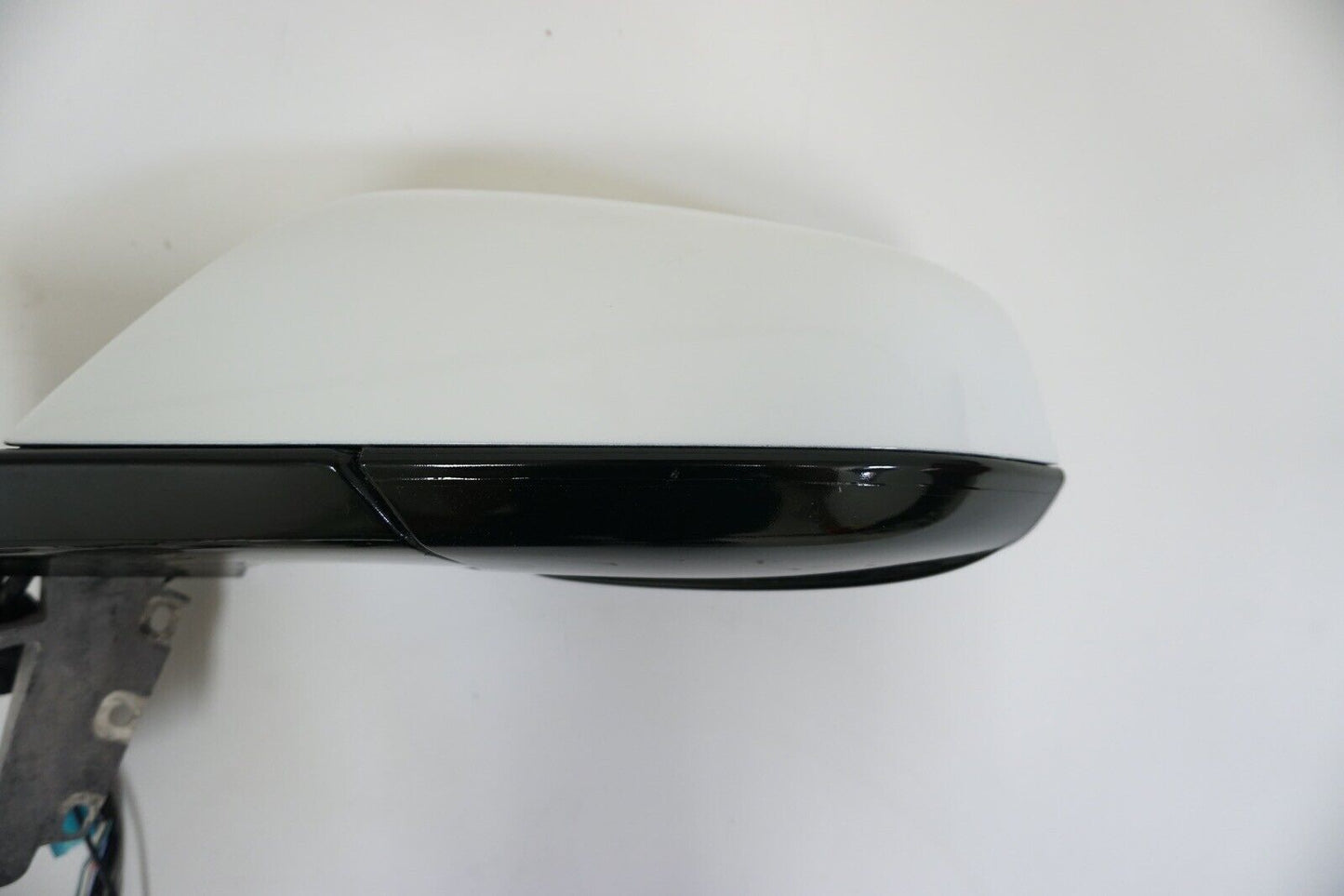 Tesla Model S (2012-2017) OEM Driver Front Left Mirror Assembly 6005864-00-F