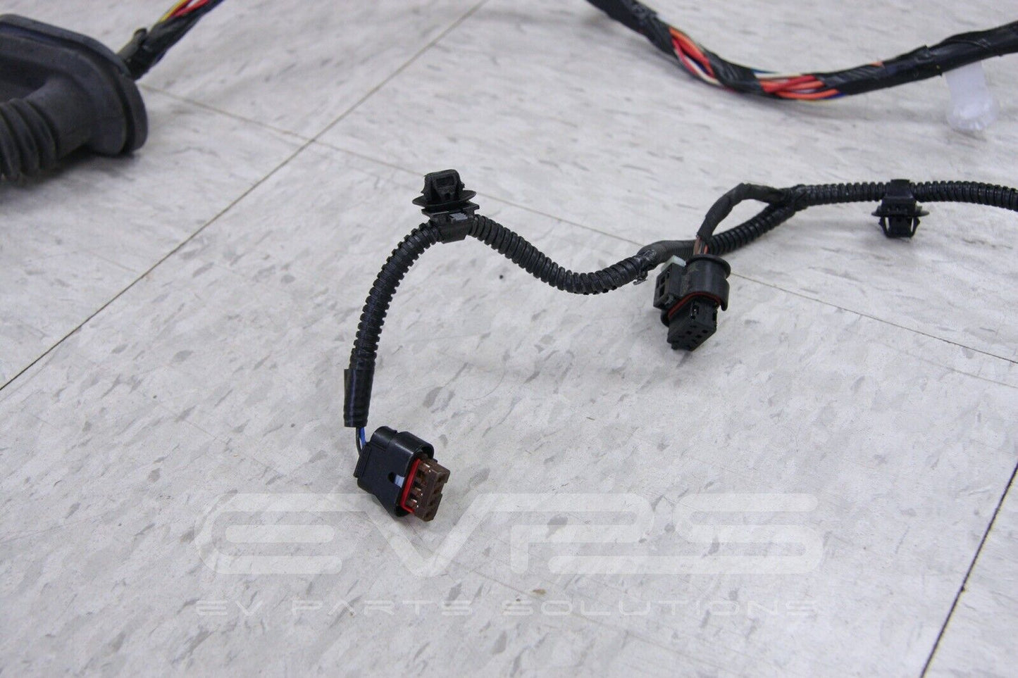 Tesla Model 3 2017-2022 OEM Front Right Door Wiring Harness 1067963-00-D