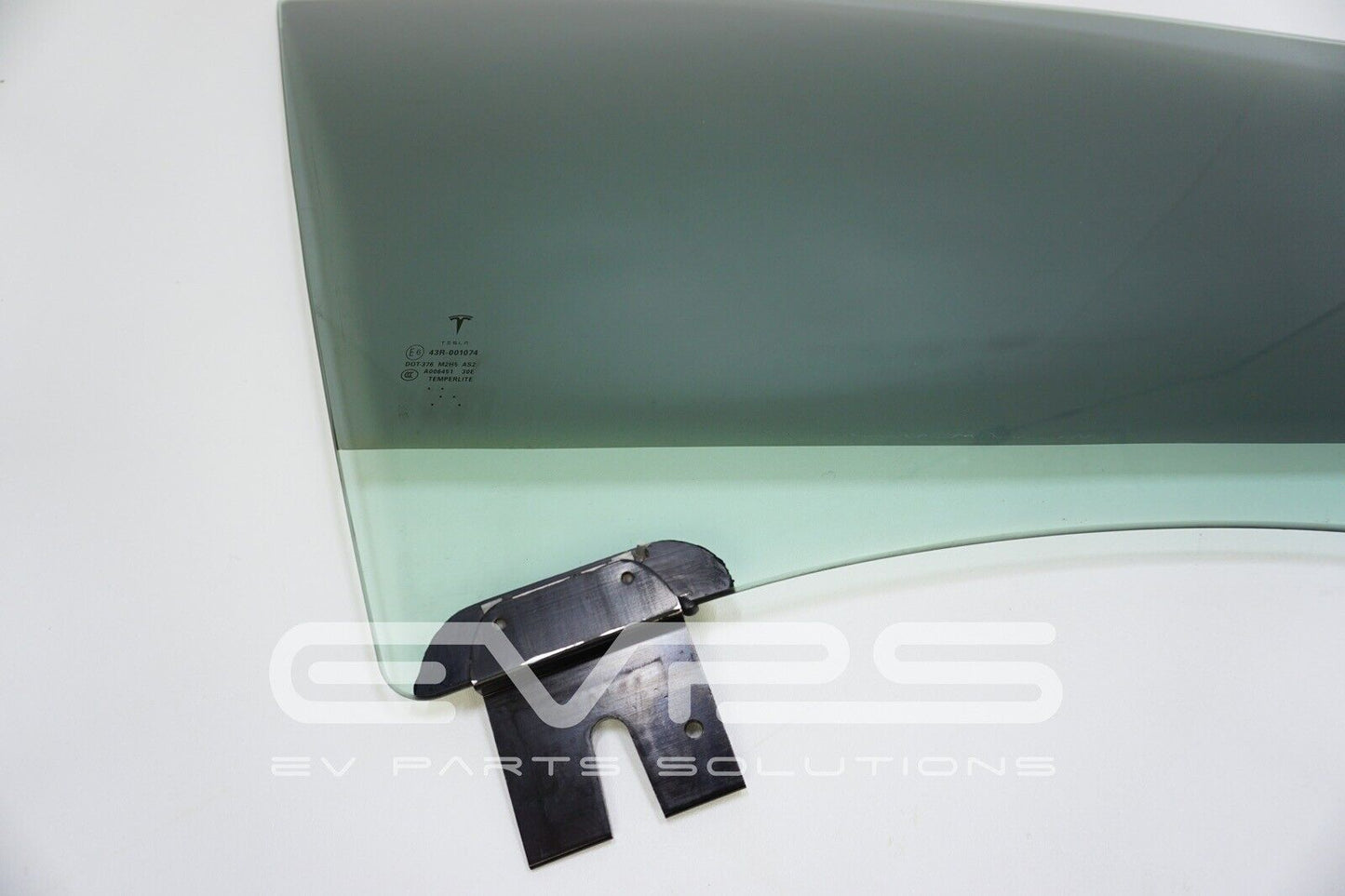 Tesla Model S (2012-2017) OEM RH Front Tinted Window Glass 6006647-00-E