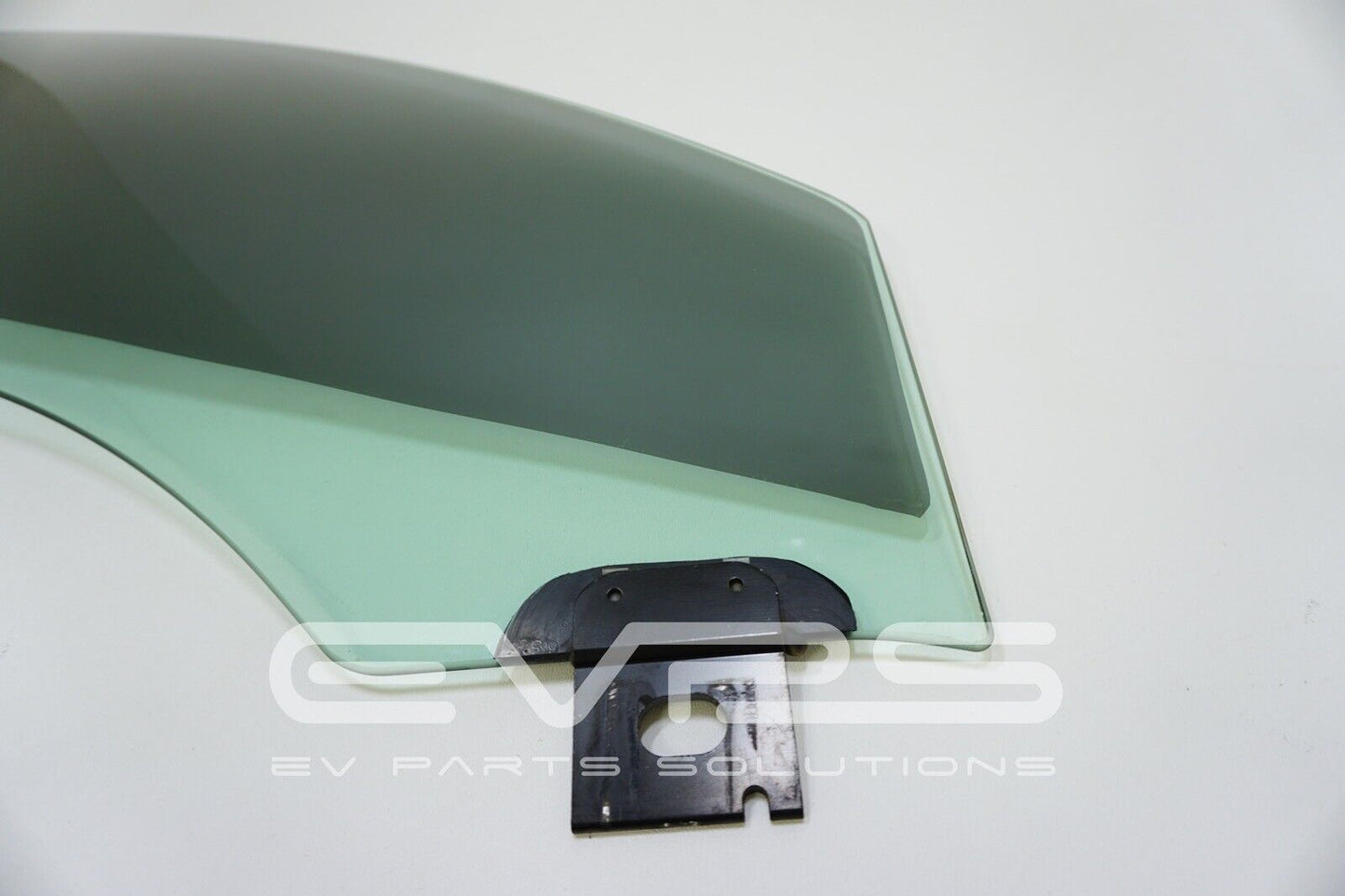 Tesla Model S (2012-2017) OEM RH Front Tinted Window Glass 6006647-00-E